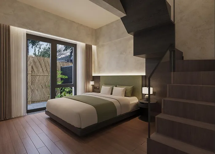 Happy Dragon Imperial Garden Courtyard Beijing Forbidden City Newly Renovated Fluent English Speaking